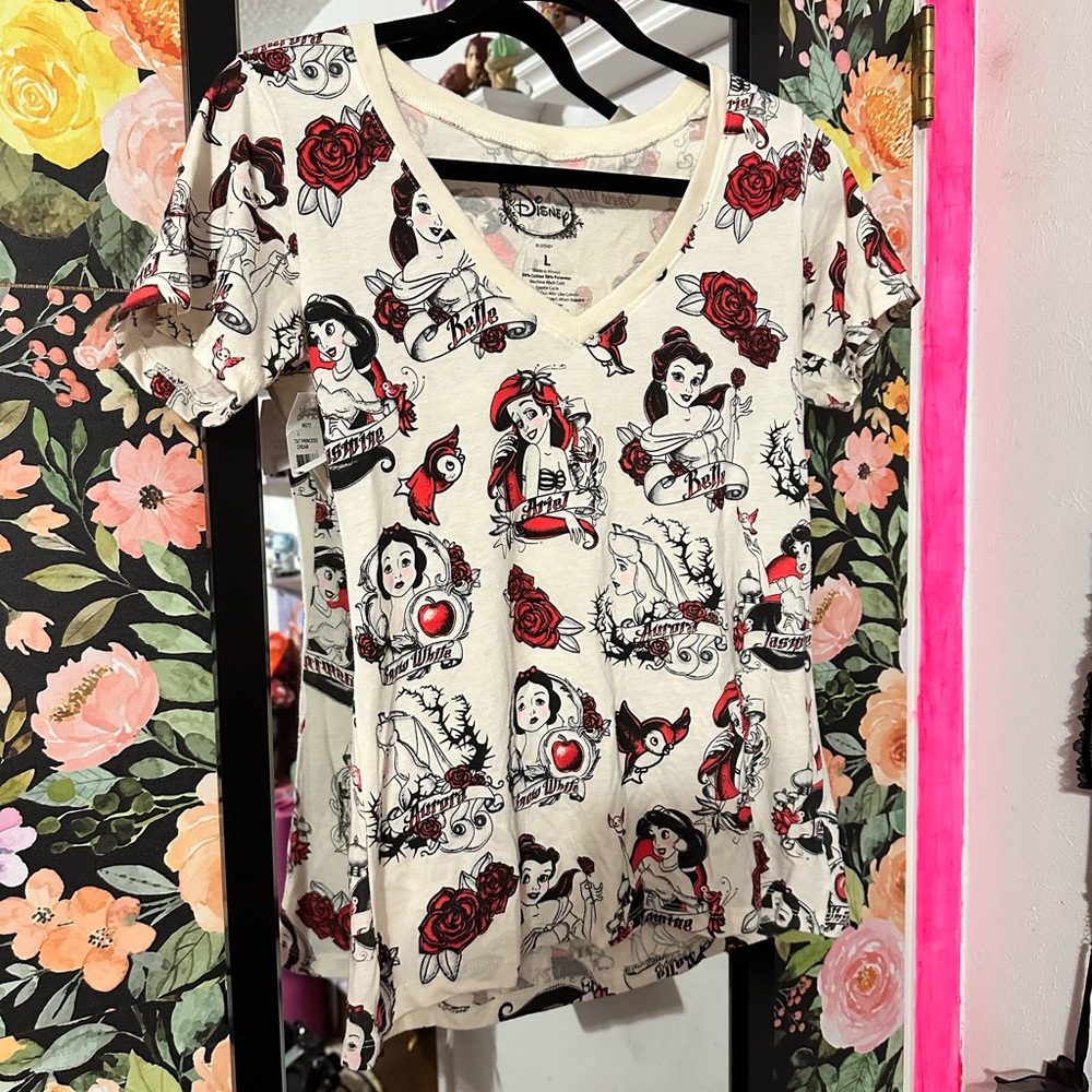 NWT Disney Journeys Collab Princess Vintage Tattoo Art Short Sleeve Tee Shirt